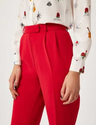 Pantalon droit rouge avec plis