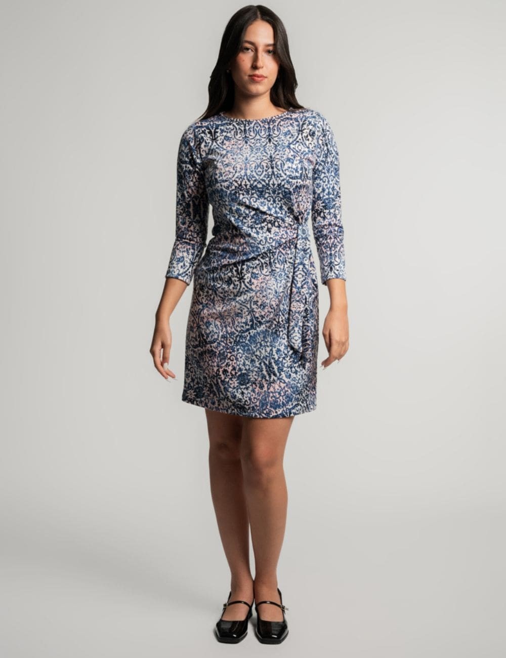 Robe imprimée courte avec nœud